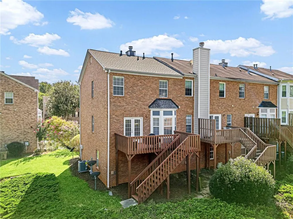 2209 Mill Garden Place Buford, GA 30519