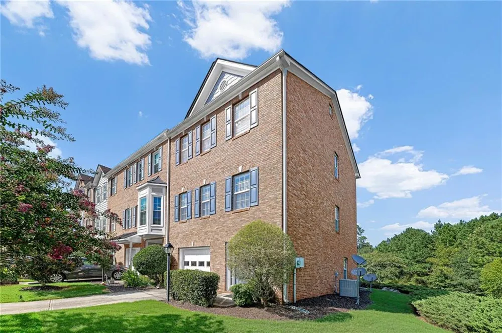2209 Mill Garden Place Buford, GA 30519