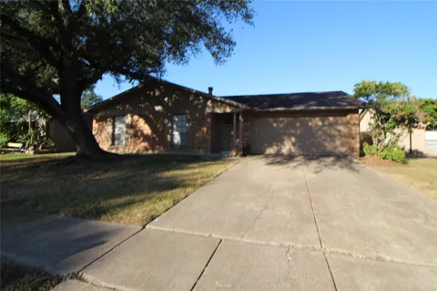 5327 Karenbeth Drive Drive