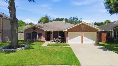 8227 Squires Place Drive