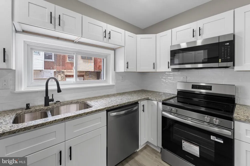 5820 12TH STREET Philadelphia, PA 19141