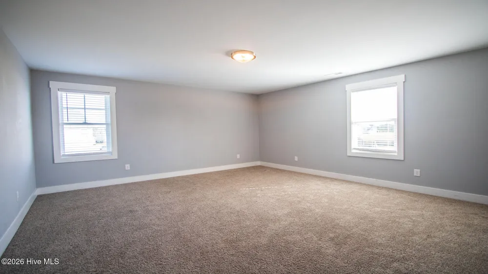 279 E Ivybridge Drive Hubert, NC 28539