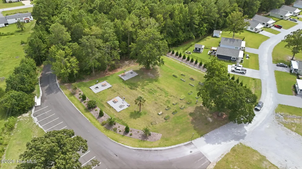 183 Long Pond Loop Swansboro, NC 28584