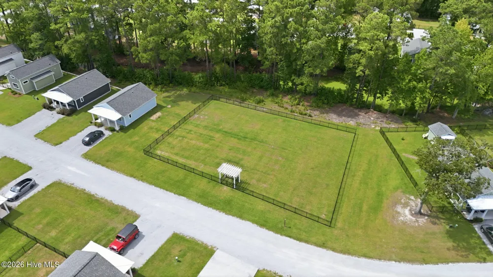 183 Long Pond Loop Swansboro, NC 28584