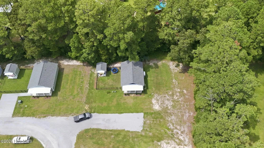 183 Long Pond Loop Swansboro, NC 28584