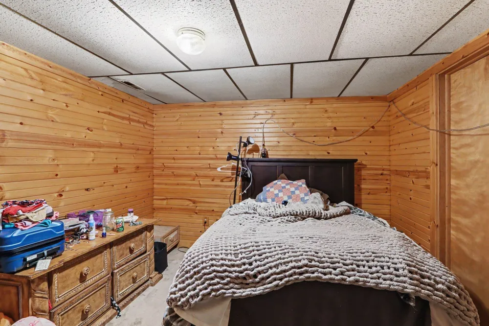 67747 Thunderbird Drive Sturgis, MI 49091