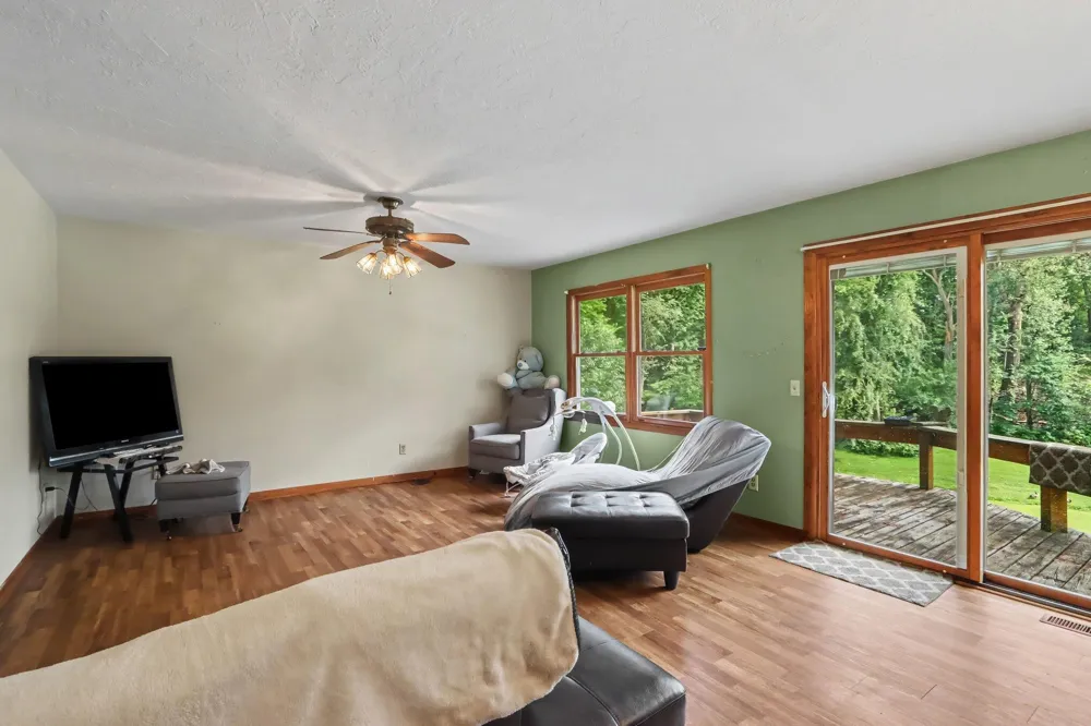 67747 Thunderbird Drive Sturgis, MI 49091