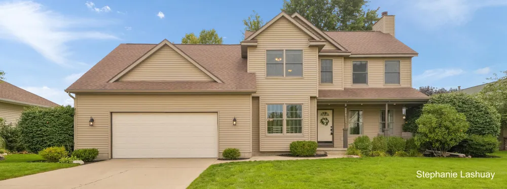 4029 Redbush Drive SW Grandville, MI 49418