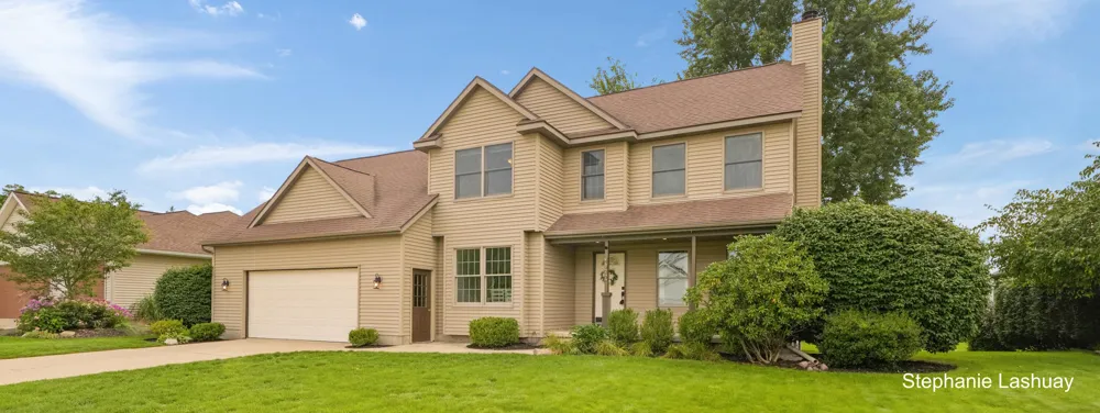4029 Redbush Drive SW Grandville, MI 49418