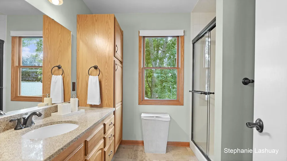 4029 Redbush Drive SW Grandville, MI 49418