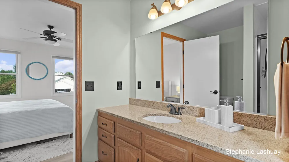 4029 Redbush Drive SW Grandville, MI 49418