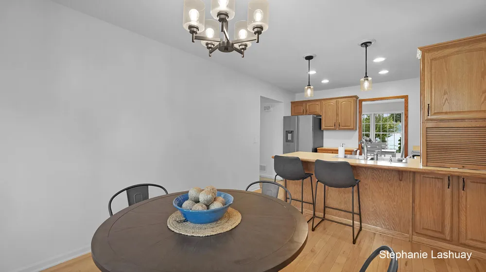 4029 Redbush Drive SW Grandville, MI 49418