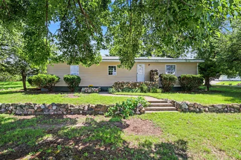953 Weaver Road