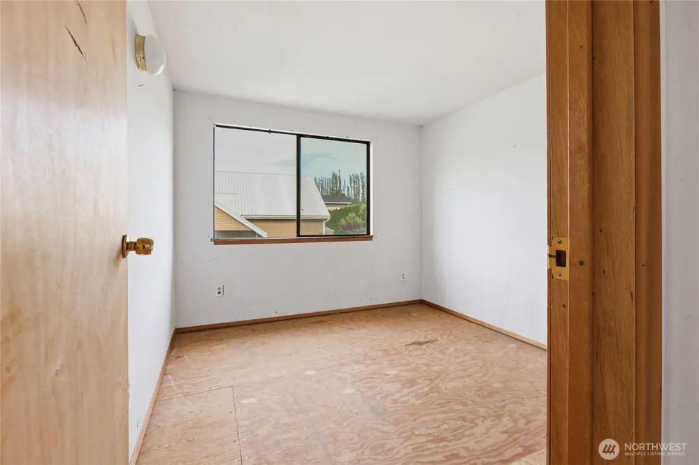 513 Riverview Drive Orondo, WA 98843
