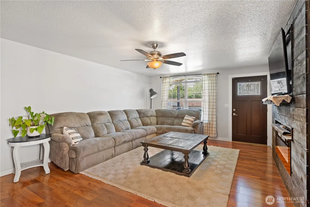 148 Greystone Road Kalama, WA 98625