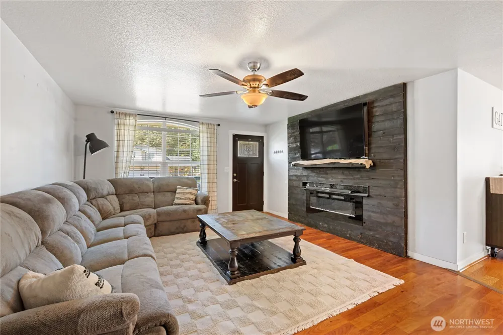 148 Greystone Road Kalama, WA 98625