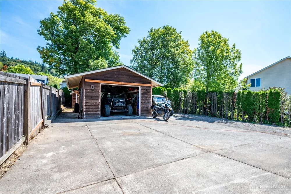 148 Greystone Road Kalama, WA 98625