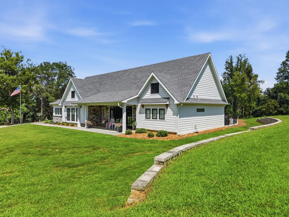 3787 Pistole Rd Sparta, TN 38583