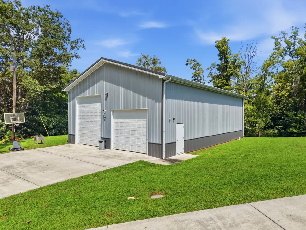 3787 Pistole Rd Sparta, TN 38583