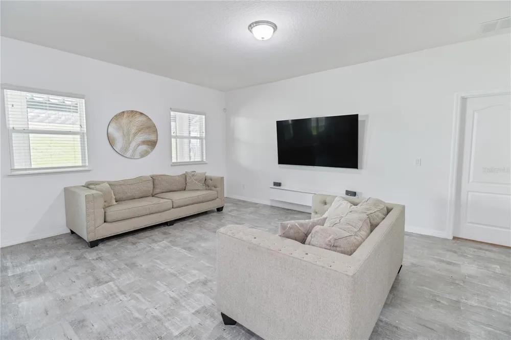 117 COLONIAL PINE LANE Minneola, FL 34715