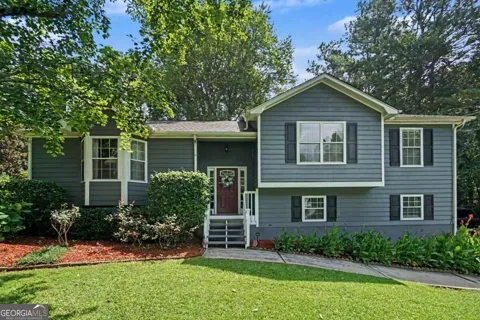 202 Johnstons DR