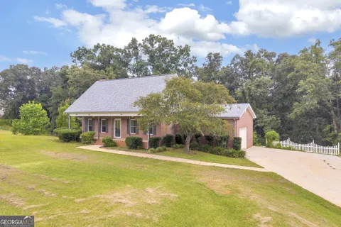 3272 Horace RD