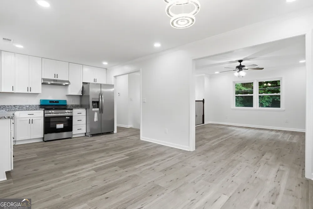 5827 Christopher LN Lithonia, GA 30058
