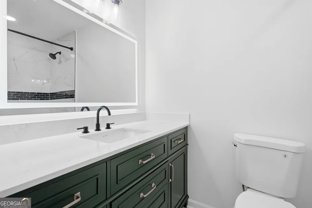 5827 Christopher LN Lithonia, GA 30058