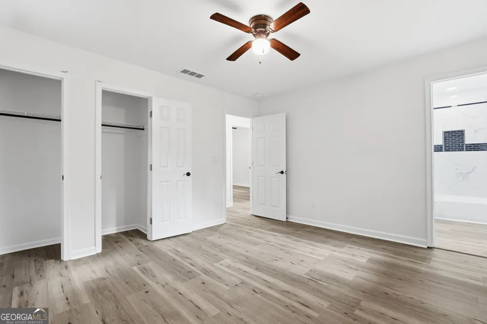 5827 Christopher LN Lithonia, GA 30058