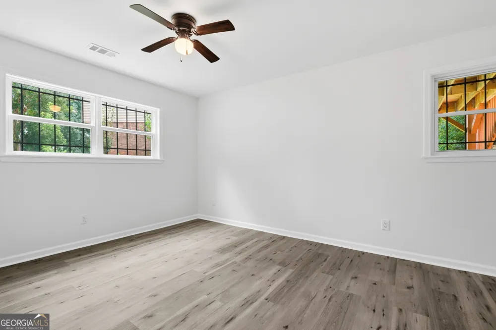5827 Christopher LN Lithonia, GA 30058