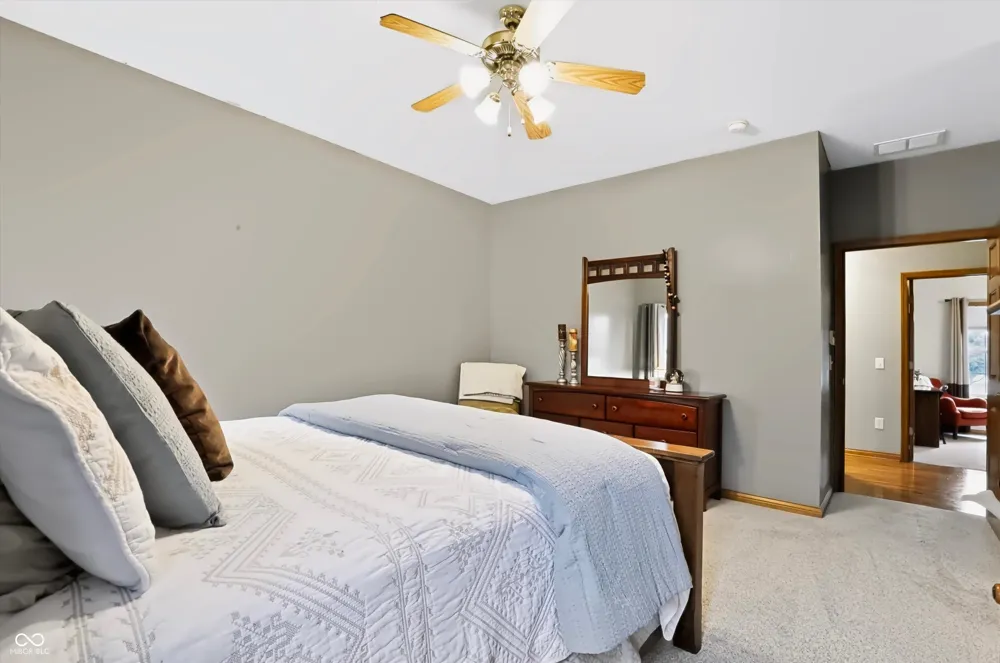 40 Decourcy Lane Franklin, IN 46131