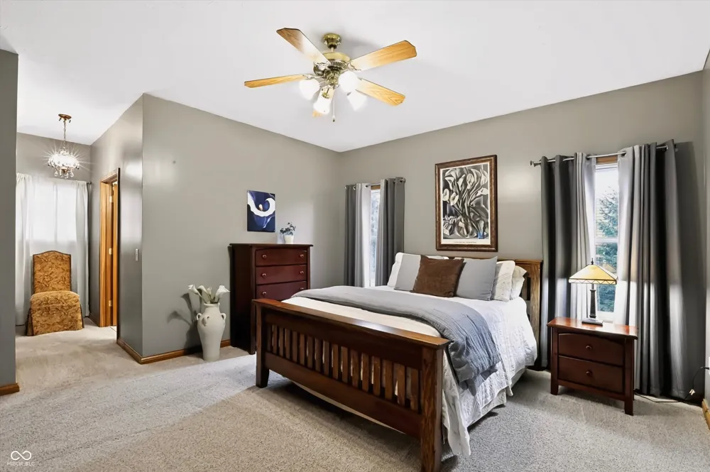 40 Decourcy Lane Franklin, IN 46131
