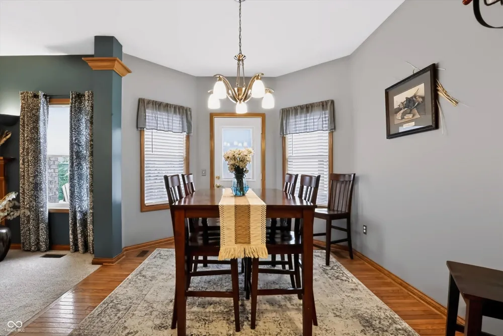 40 Decourcy Lane Franklin, IN 46131