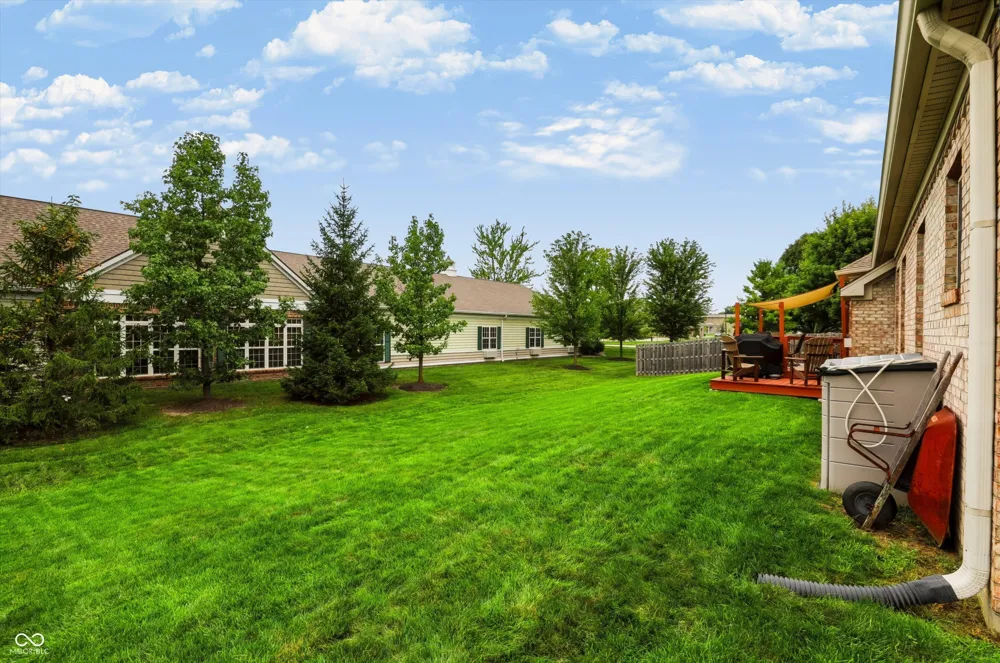40 Decourcy Lane Franklin, IN 46131