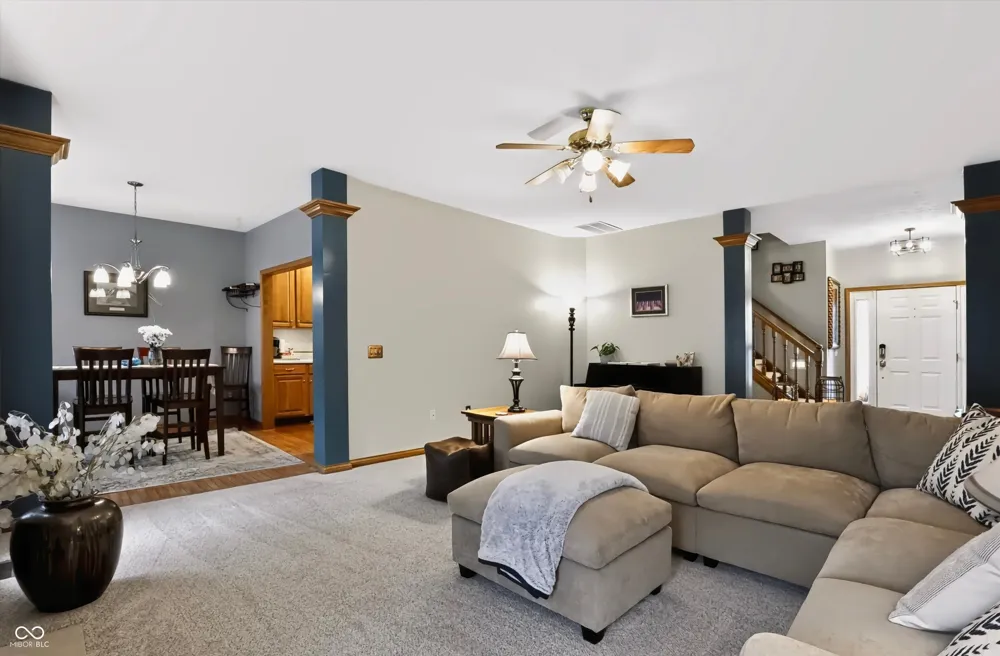 40 Decourcy Lane Franklin, IN 46131
