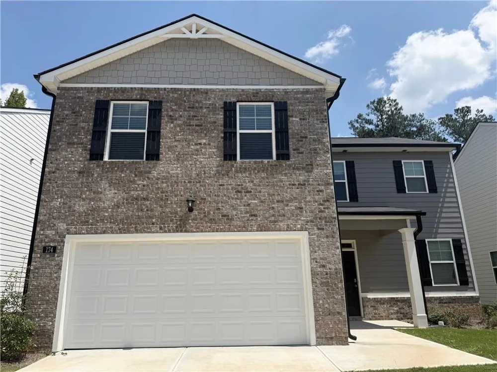 174 woodbrook trl Newnan, GA 30265