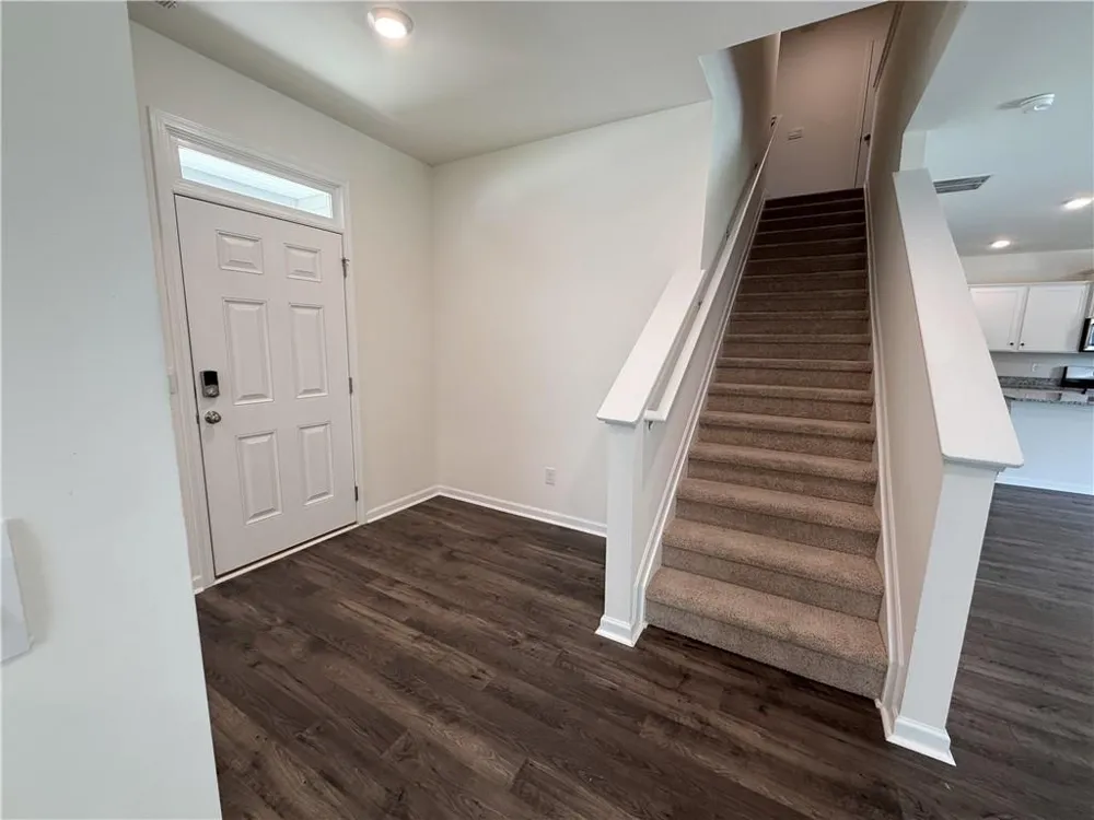 174 woodbrook trl Newnan, GA 30265