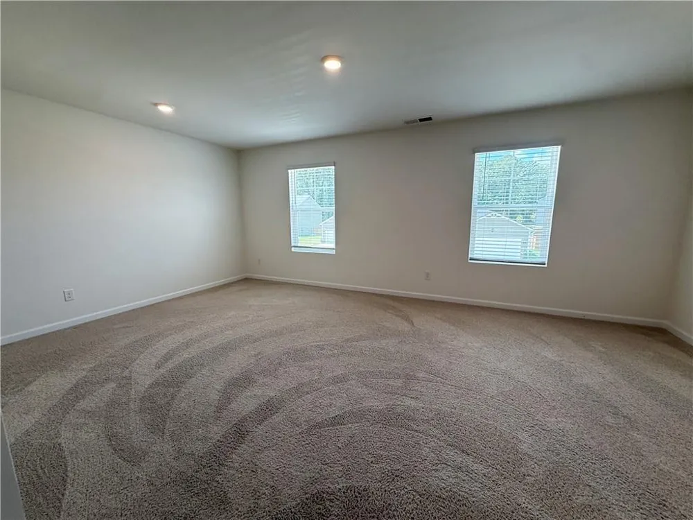 174 woodbrook trl Newnan, GA 30265