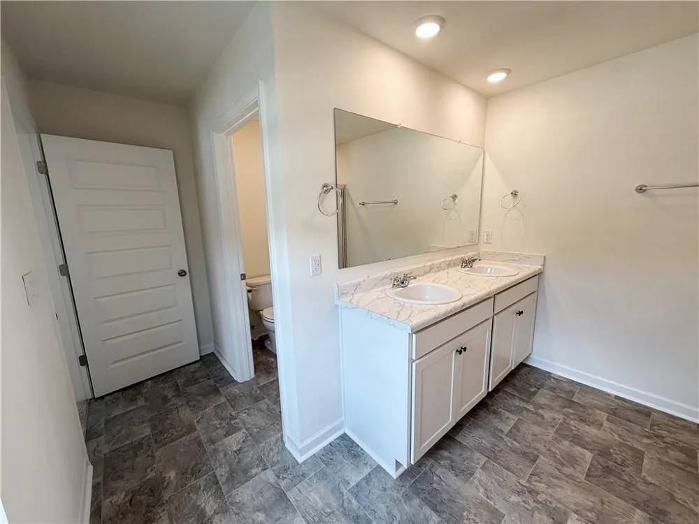 174 woodbrook trl Newnan, GA 30265