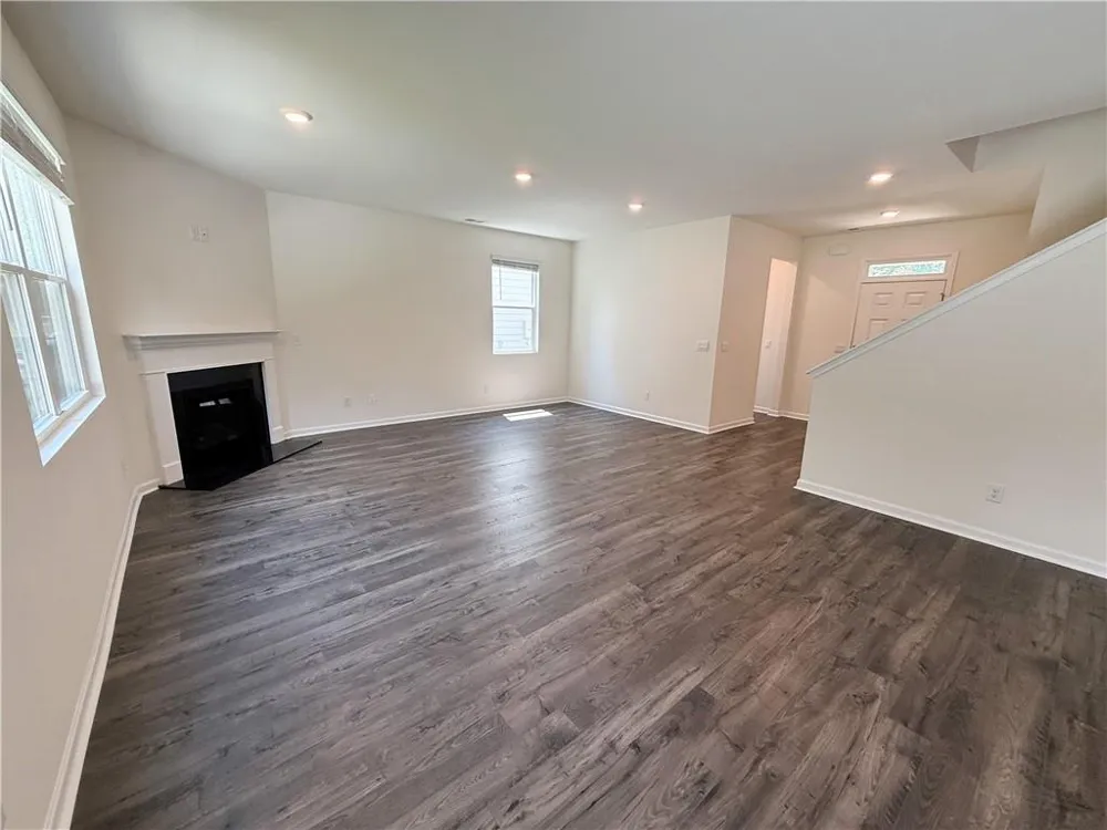 174 woodbrook trl Newnan, GA 30265