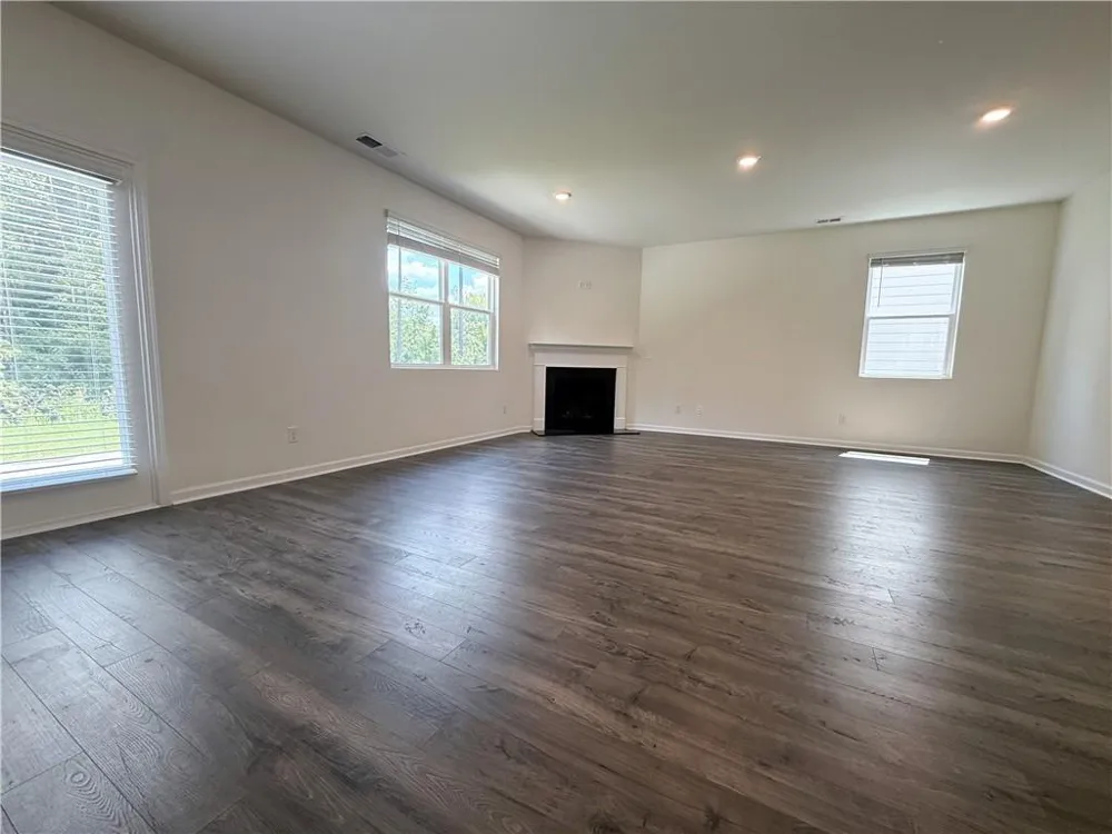 174 woodbrook trl Newnan, GA 30265