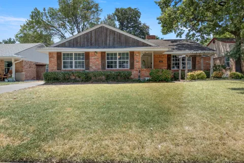 10636 Chesterton Drive