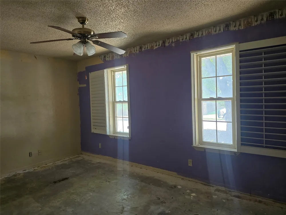 1514 Linda Street Bowie, TX 76230
