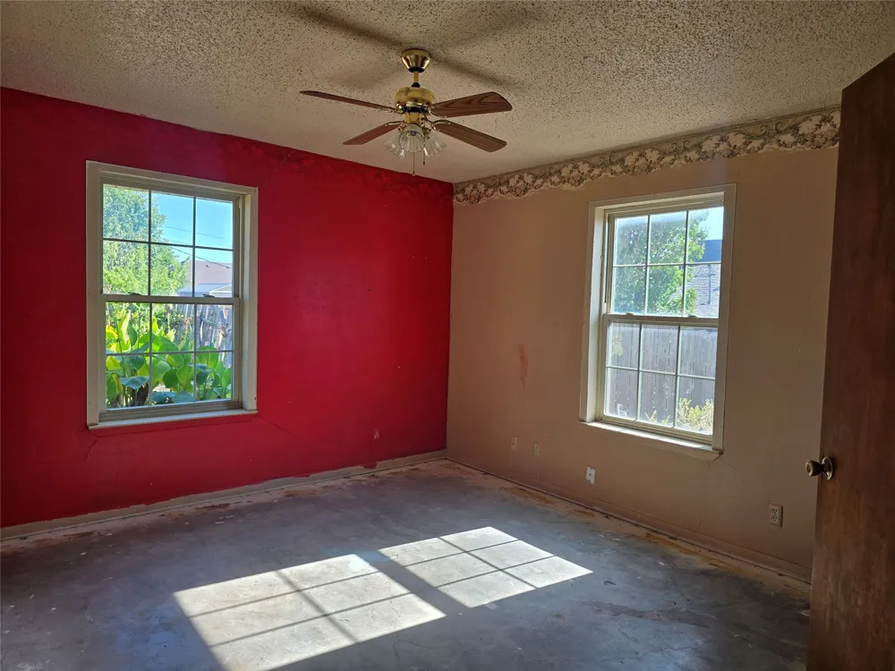 1514 Linda Street Bowie, TX 76230