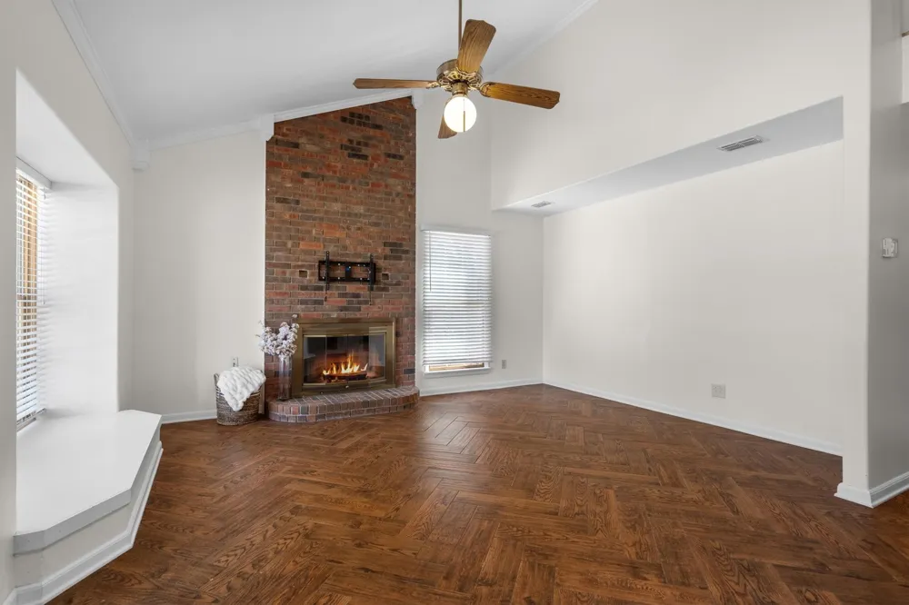 2710 Forestview Drive Corinth, TX 76210