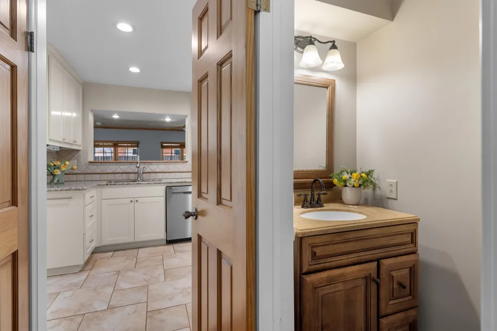 2710 Forestview Drive Corinth, TX 76210