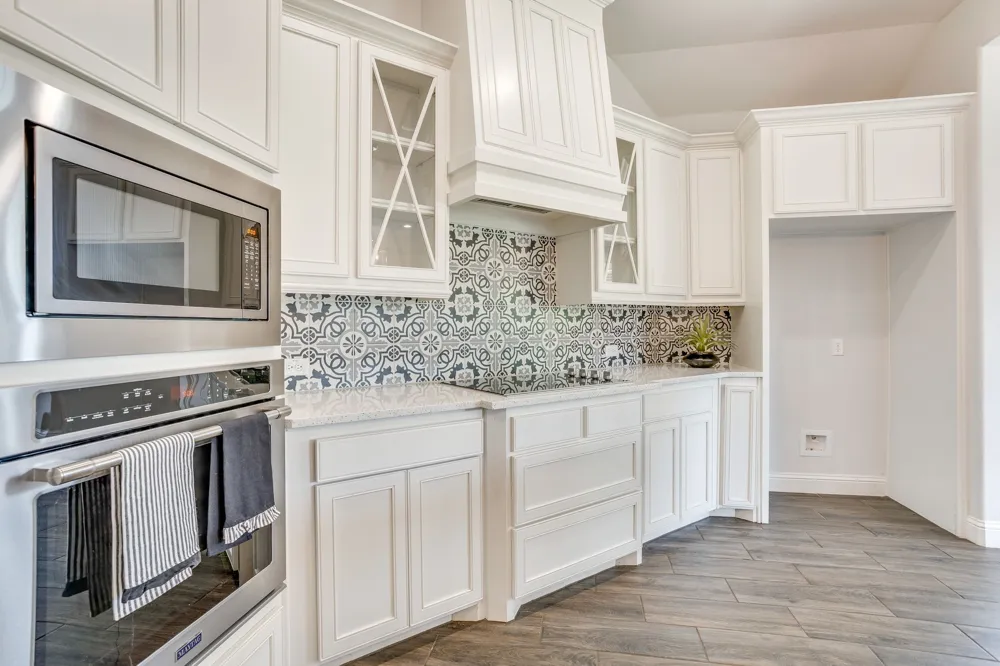 1209 Rushmore Drive Burleson, TX 76028