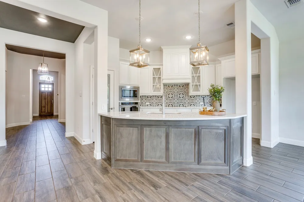 1209 Rushmore Drive Burleson, TX 76028
