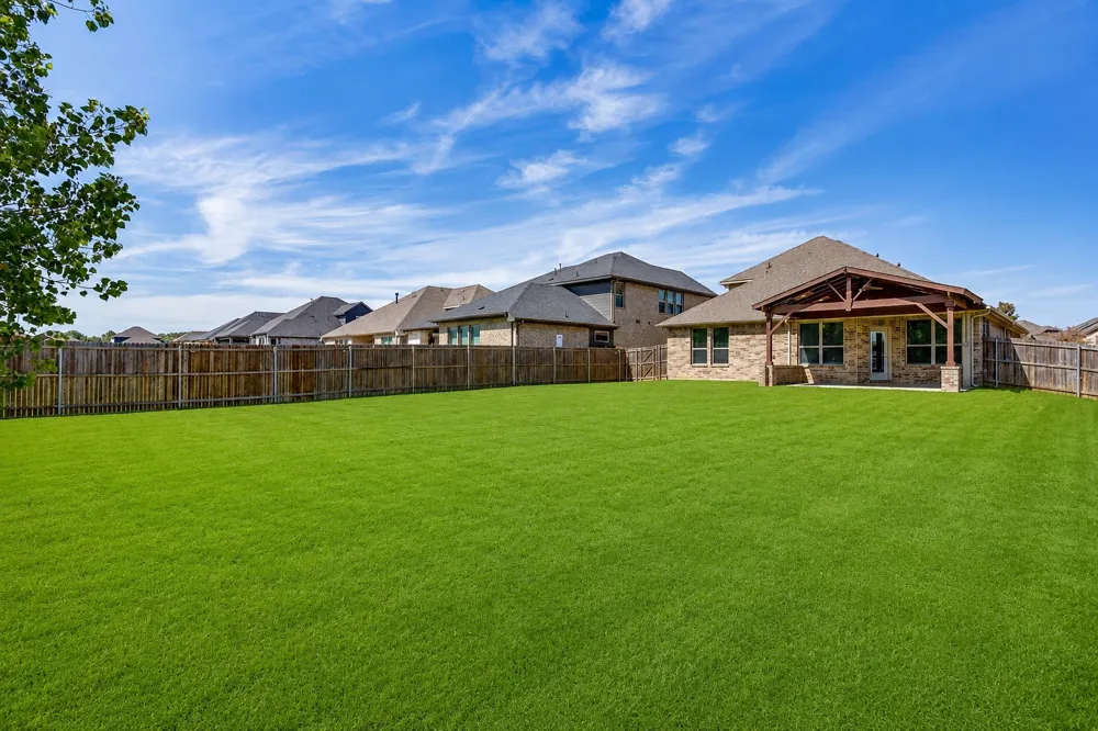 1209 Rushmore Drive Burleson, TX 76028