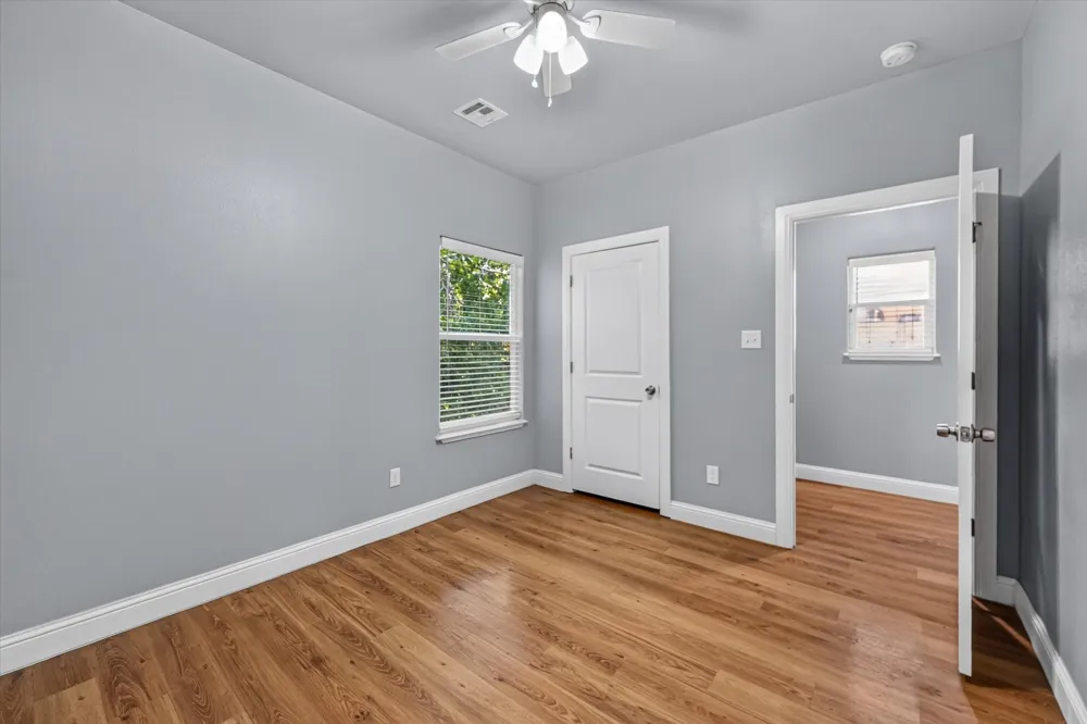 990 W 6th Avenue #992 Denison, TX 75021